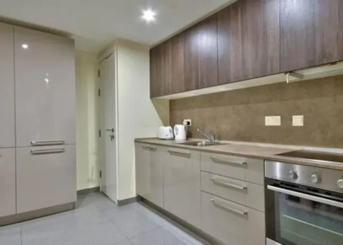 Orangerie 201 By Vallettastay * Valeta