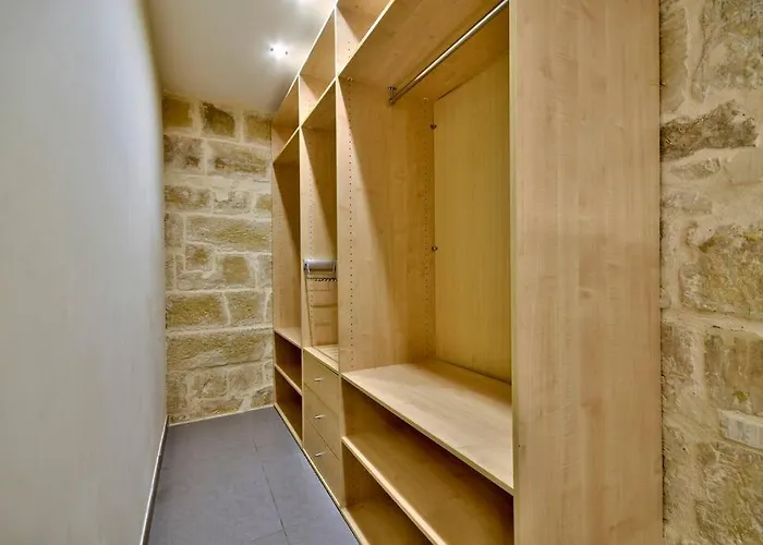 Orangerie 201 By Vallettastay Apartamento *