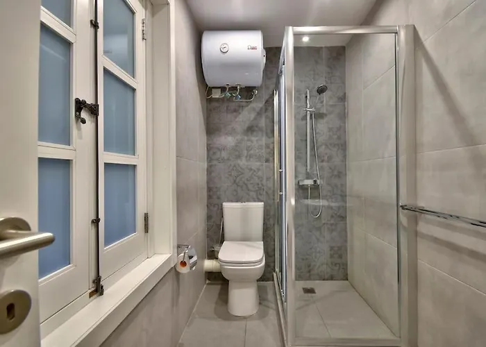 Orangerie 201 By Vallettastay * Valeta